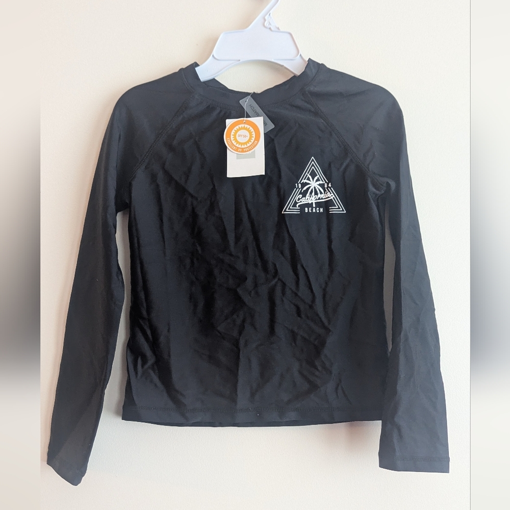 3/15$ Black Long Sleeve Graphic Tee